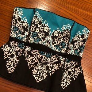 Elegant Corset Top • White House Black Market